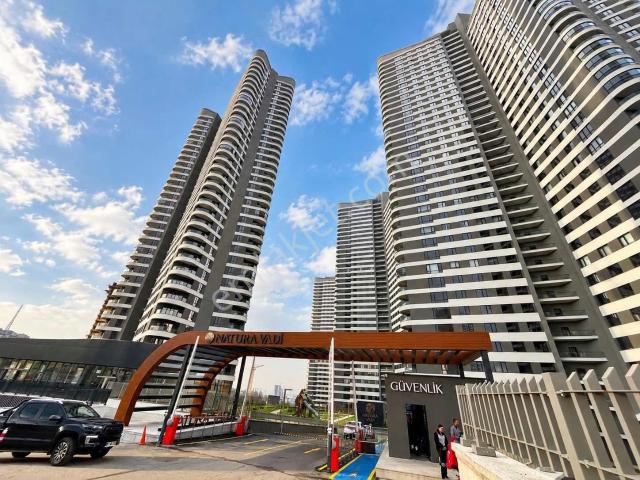 Natura Vadi Oranda A2 Blok 21.kat Panoramik Manzaralı 4+1