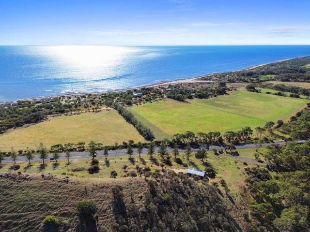 Natural Paradise with Spectacular Views