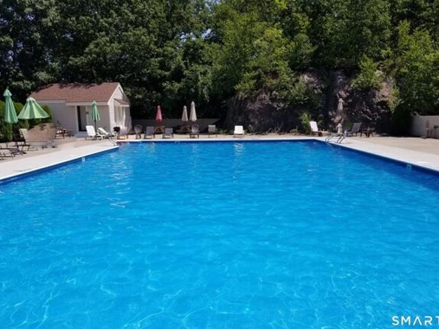 Natureview Trl, Bethel, Home For Sale