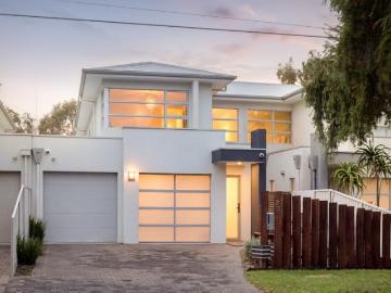 Nature & Coastline, All in One Luxurious Address