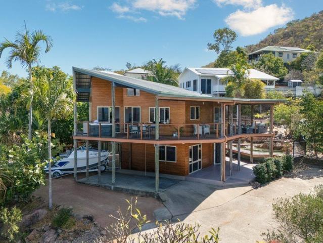Nature, Privacy & Panoramic Views