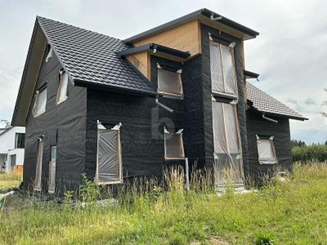 NATURHOLZ & WALDRAND INDIVIDUELL PLANEN