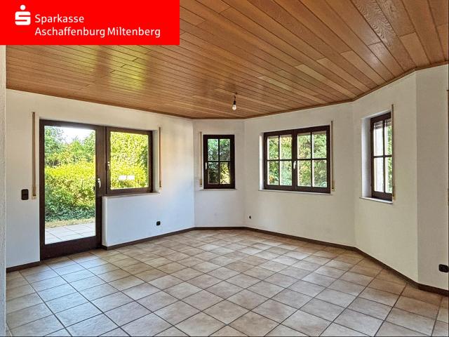 Naturlage mit Terrasse und Garten!