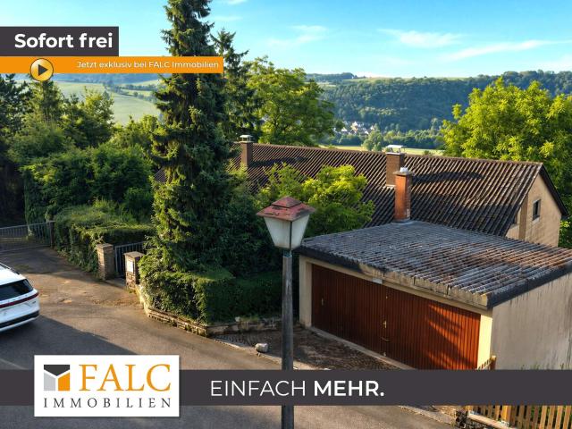 Naturparadies mit Weitblick auf die Stadt! Doppelhaus mit über 4.200 m² Grundstück FALC Immobilien