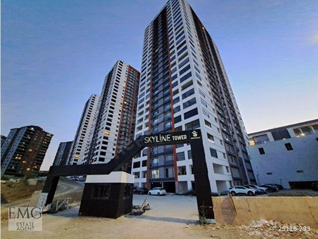 NATA VEGA SKYLINE TOWER'da Manzaralı AVM Cepheli Kiralık 4,5 +1 Site Dairesi