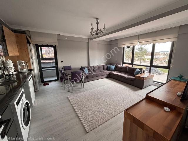 Natoyolu Cad. Kapalı Balkonlu Full Eşyalı Kiralık 1+1 Daire