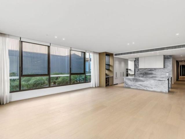 Nautica House Exclusive Brand New Waterfront Apartment