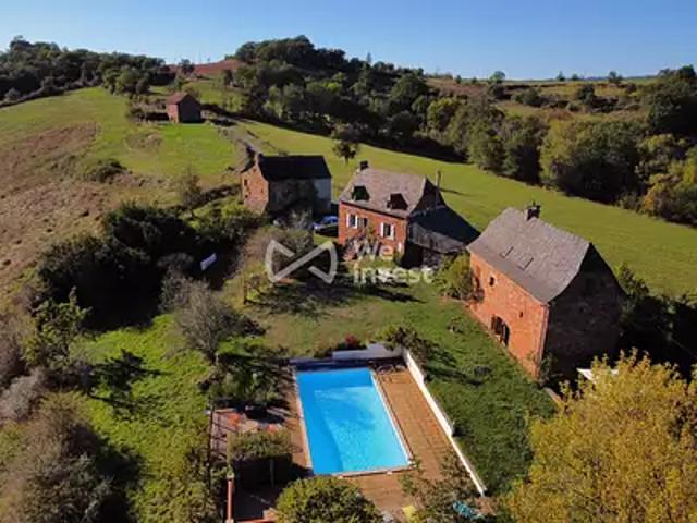 Nauviale 12330 Achat / Vente maison 12 pièces t12 piscine parking