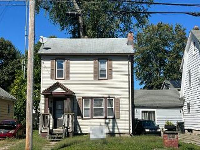 Naugatuck Ave