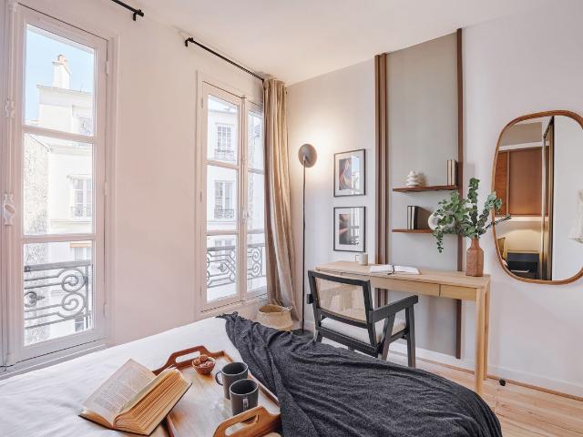 Naura 1 room in Notre Dame des Champs, Paris Amsterdam Apartments for Rent