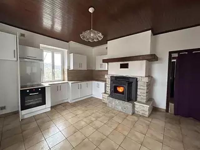Naussac 12700 Achat / Vente maison 3 pièces t3 au dernier étage