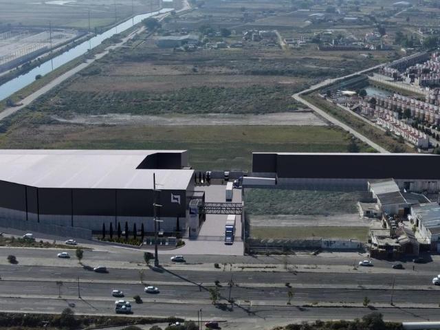 NAVE EN RENTA SOBRE LA CARRETERA TOLUCA NAUCALPAN JUNTO A MISIONES