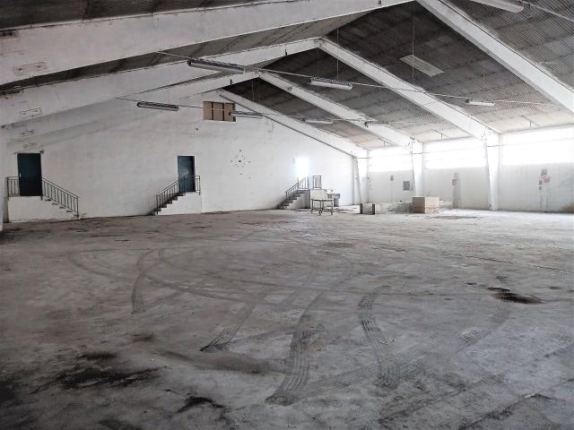 Nave en venta. TERUEL