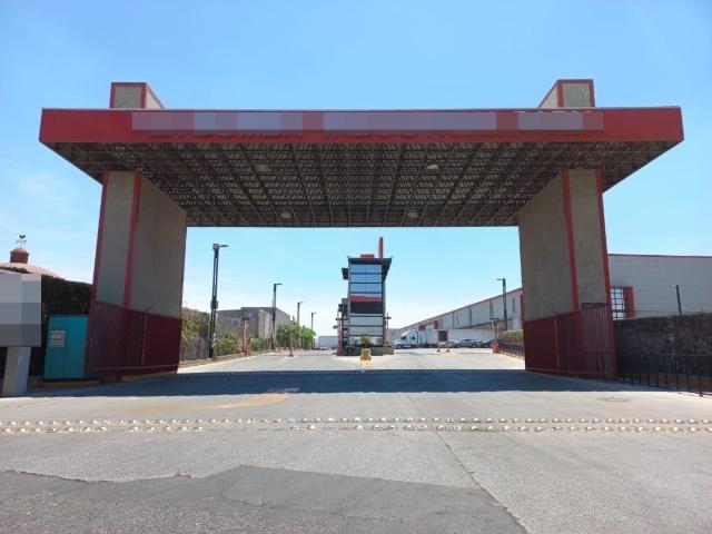 Nave Industrial 2,720 m2 en renta en el Marques Queretaro salida a la CDMX. GPS