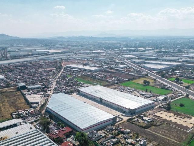Nave Industrial AAA en Renta en Santiago Teyahualco A Estrenar