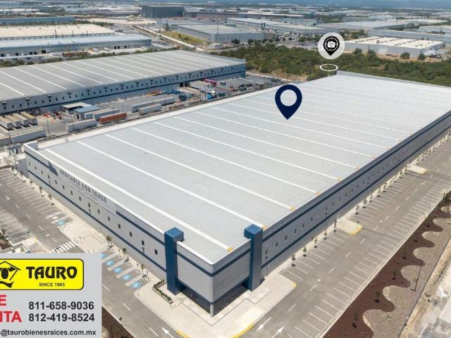 Nave Industrial de 9,220 m? en Autop. Monterrey Nuevo Laredo