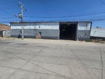 Nave Industrial en Fraccionamiento Versalles