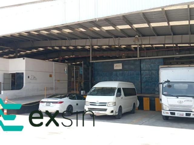 Nave Industrial en Industrial Resurrecci?n