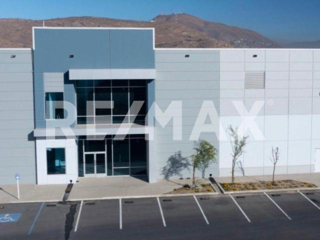 NAVE INDUSTRIAL EN RENTA DE 5,579 M2, EN ANDADOR VECINAL TIJUANA, B.C