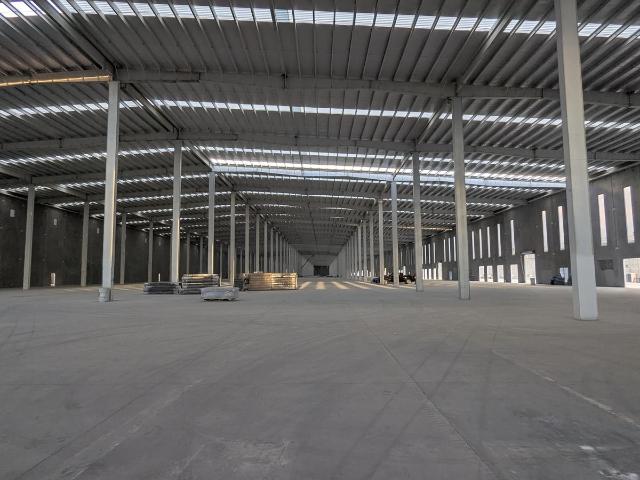 NAVE INDUSTRIAL EN RENTA SOBRE BOULEVARD AEROPUERTO, TOLUCA