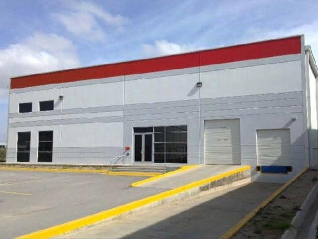Nave industrial en renta parque Tres Naciones