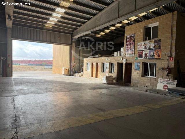 Nave Industrial en Torija