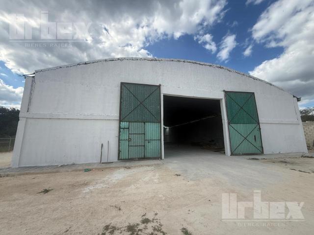 NAVES INDUSTRIALES EN RENTA EN CHIN?, CAMPECHE