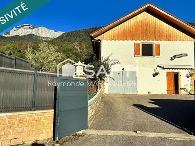 Nâves Parmelan 74370 Achat / Vente maison 6 pièces t6 balcon parking