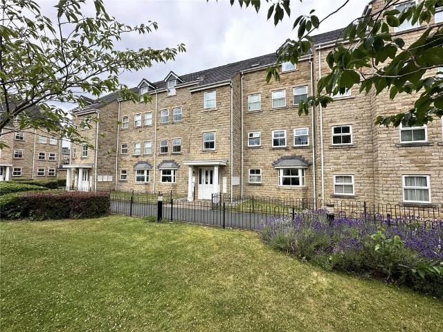 Navigation Drive, Bradford, West. 1 bed apartment to rent £795 pcm £183 pw