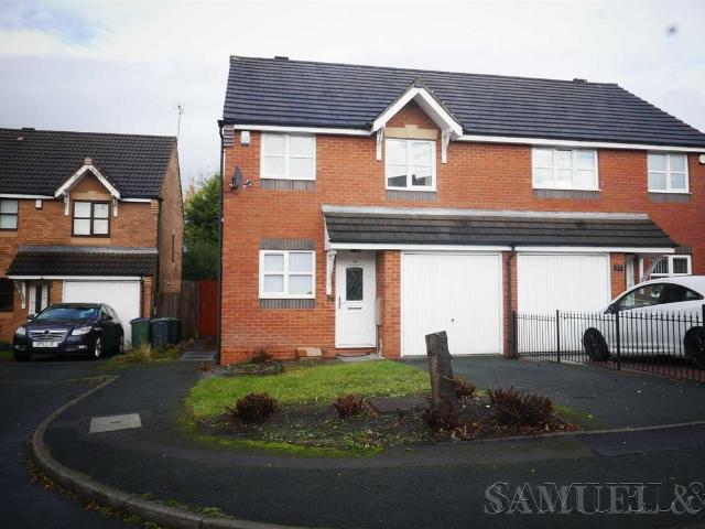 Navigation Lane, West Bromwich B71, 3 bed semi detached house to rent, £1,200 pcm | PrimeLocation
