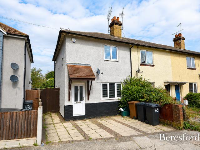 Navigation Road CM2, 3 bed end terrace house to rent, £1,595 pcm | PrimeLocation