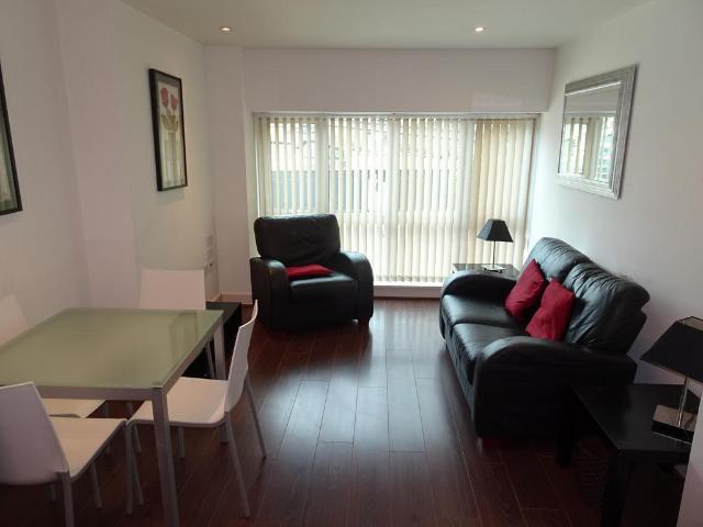 Navigation Street, Birmingham B5 1 bed apartment to rent £900 pcm £208 pw
