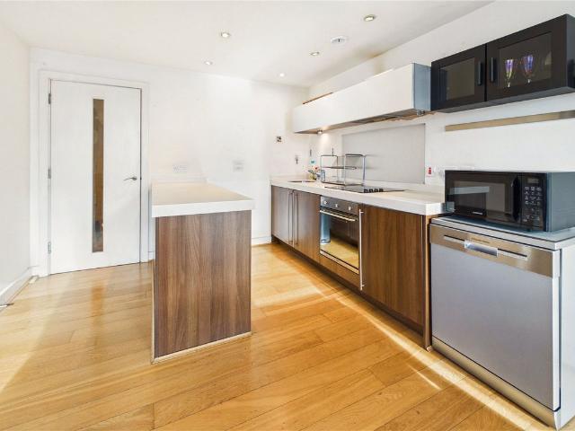 Navigation Street, Birmingham B5, 2 bed flat to rent, £1,150 pcm | PrimeLocation