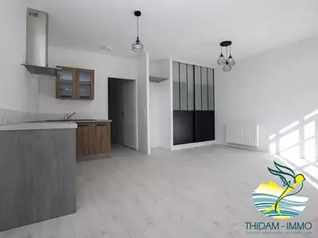 Nay 64800 Location appartement 4 pièces t4 parking