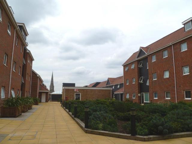 Nayland Court, Market Place, Romford. 2 bed flat to rent £1,600 pcm £369 pw
