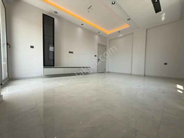 Naz Bayrak Yakını Sıfır 3+1 Daire modern Tasarım Konforlu Yaşam