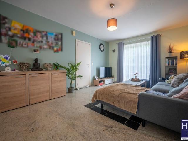 NAZARETH Instapklaar appartement met 1 SLPK. + garage in stijlvolle residentie !
