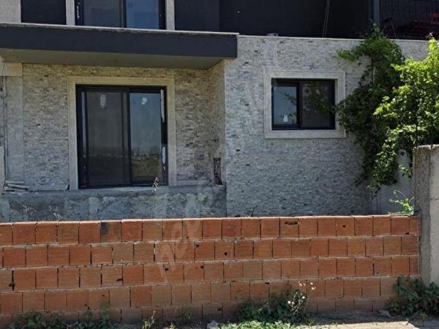 NAZİLLİ DALLICA MAHALLESİNDE4+1, 200 M, SATILIK NATAMAM VİLLA