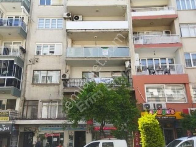 Nazilli Merkezde, 170m², 3+1, Ara Katta Satılık Daire