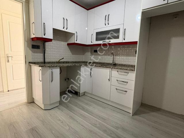 Nazilli Ordu Caddesinde Full Tadilatlı 3+1 Daire