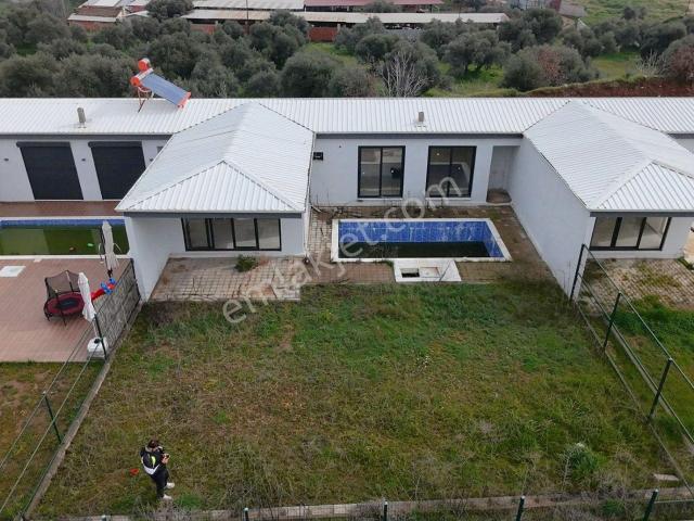 nazilli Bozyurt Mahallesi’nde Müstakil – Havuzlu – Tek Katlı Villa
