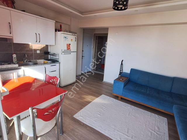 Nazilli İsabeyli De Kiralık Ön Cephe Balkonlu 1+1