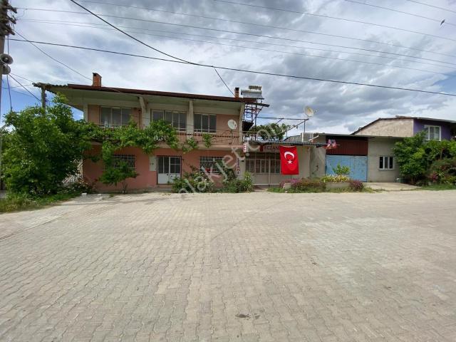 513 Nazilli Pirlibey'de Geniş Bahçeli Satılık 2+1 Müstakil Ev Ve Bahçe 981 M2 Toplam Arsası