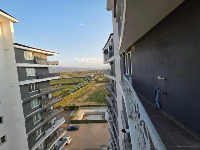Nazilli Sümer Mahallesinde Site İçerisinde Havuzlu Satılık Daire