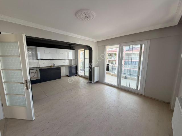 Nazilli Yeşil Mahalle’de Kiralık 3+1 Daire!