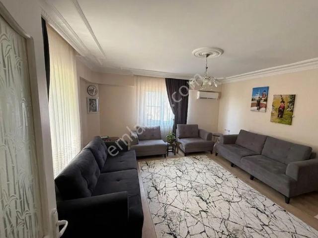 Nazilli Yeşil Mahalle’de Lüks Ve Geniş 5+1 Tribleks Villa!