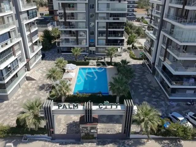 Nazilli Zafer Mahallesi’nde Palm Sitesi’nde Prestijli Lüks 3+1!