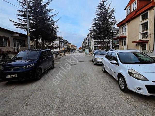 nazmi Saatçi Mahallesi 3+1 Satılık Bodrum Kat Daire