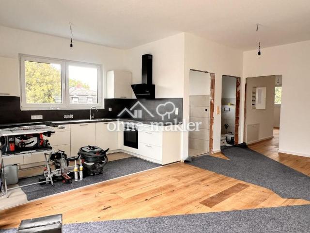 NB Erstbezug ! Herrliche 3 Zimmer Dachgeschoss Wohnung in Heddernheim