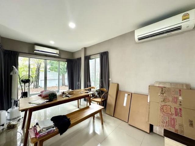 ND0541ให้เช่า บ้านเดี่ยว บางกอก บูเลอวาร์ด ปิ่นเกล้า เพชรเกษม หลังมุม